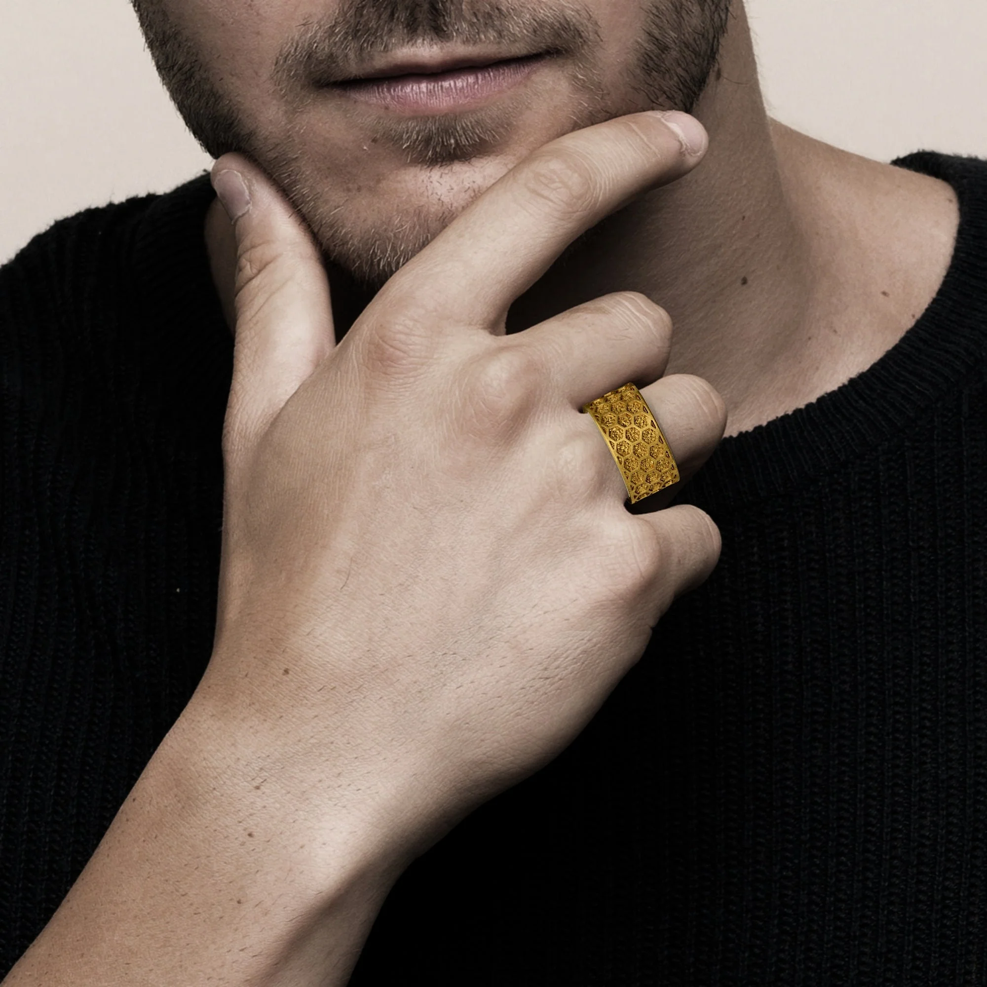 Honeycomb Band Ring - Image 5